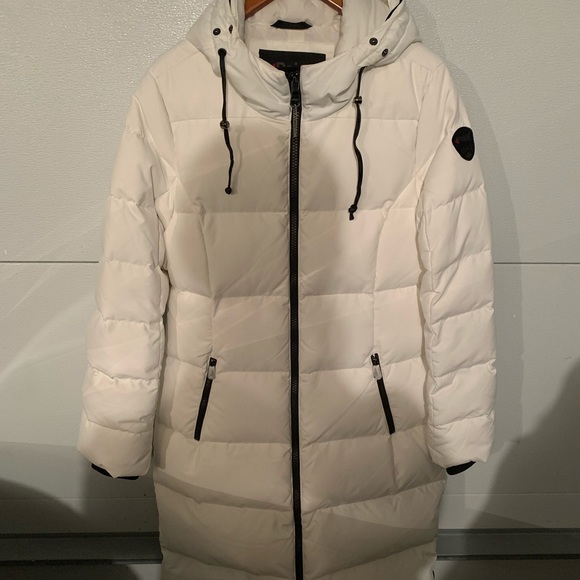 Pajar Jackets & Blazers - PAJAR white winter jacket - never worn